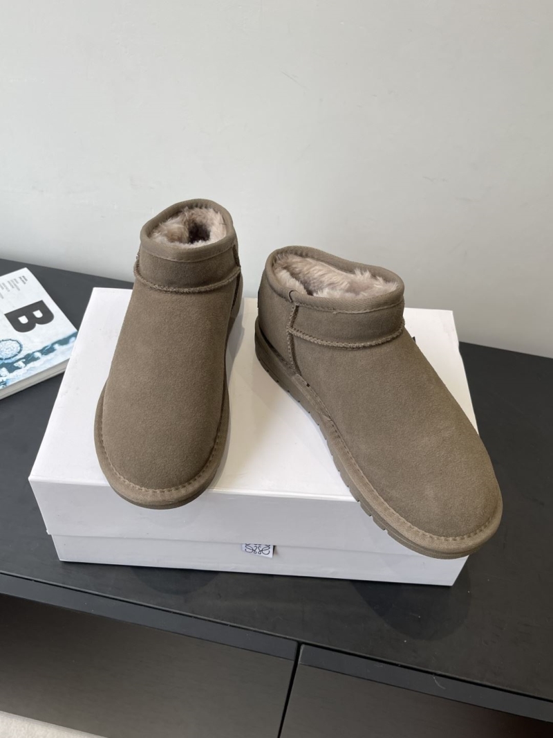 L0ew* boots